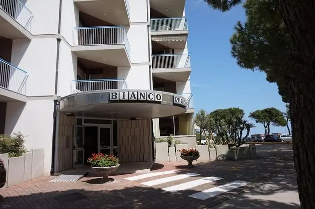 Apart Daire, Balkon