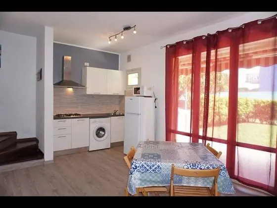 Ev, 2 Yatak Odası, Balkon