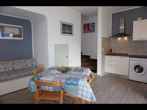 Ev, 2 Yatak Odası, Balkon