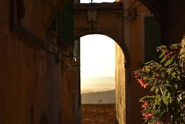 Apart Daire, 1 Büyük (Queen) Boy Yatak