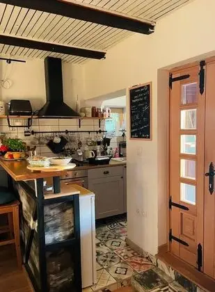 Kır Evi, 1 Büyük (Queen) Boy Yatak ve Çekyat