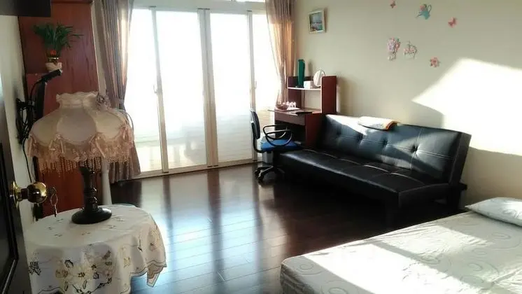 Tek Büyük Yataklı Oda, Ortak Banyo