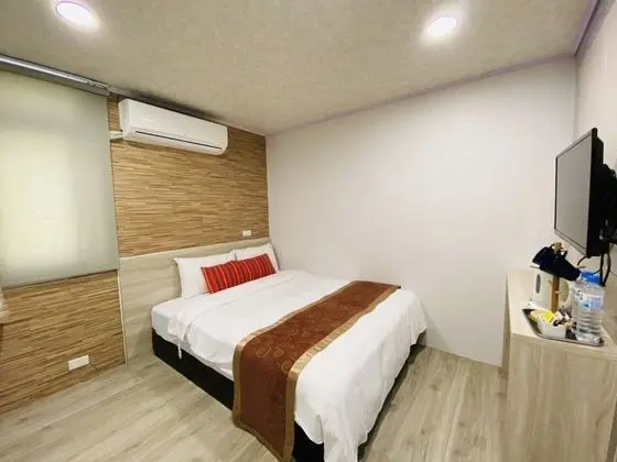 Elite Tek Büyük Yataklı Oda