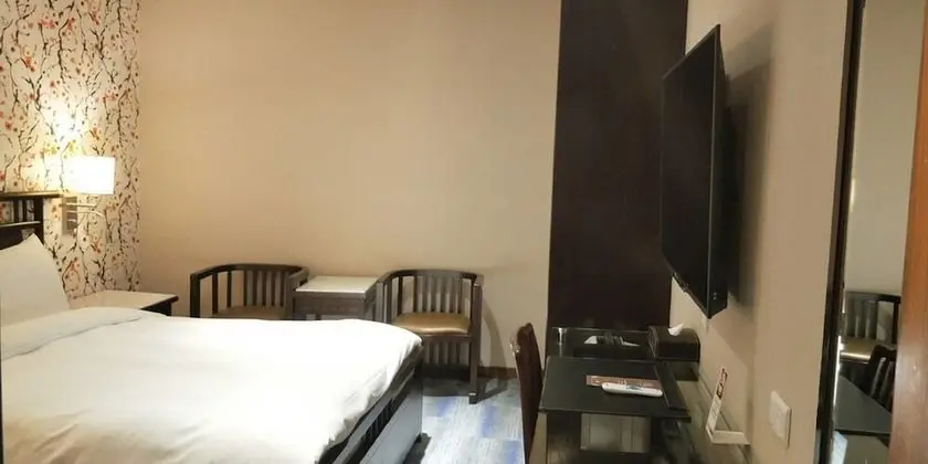 Economy Tek Büyük Yataklı Oda (basement room)