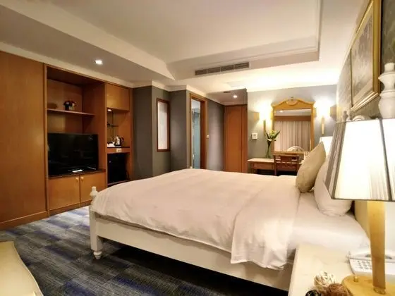 Luxury Tek Büyük Yataklı Oda