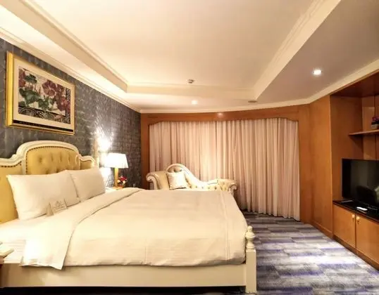 Luxury Tek Büyük Yataklı Oda
