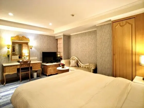Luxury Tek Büyük Yataklı Oda