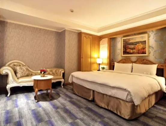 Luxury Tek Büyük Yataklı Oda