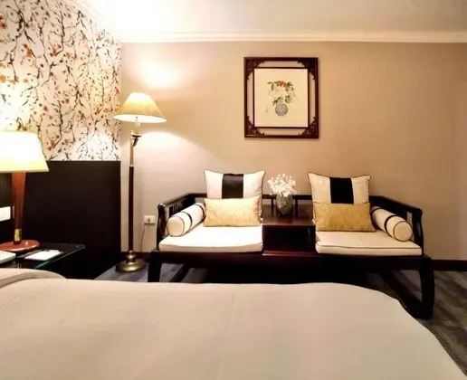 Luxury Tek Büyük Yataklı Oda