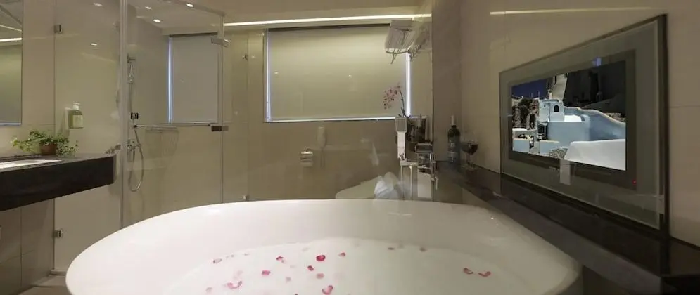 Classic Tek Büyük Yataklı Oda (No housekeeping and no toiletries)