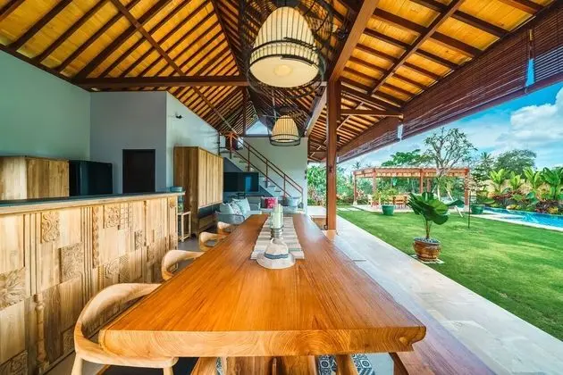 Deluxe Villa