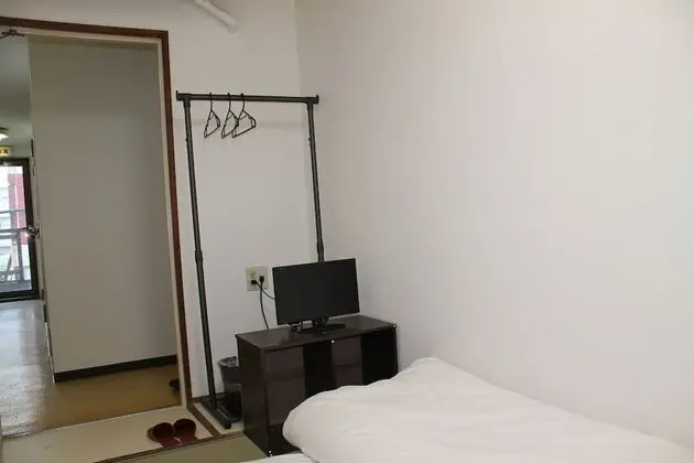 Tek Kişilik Oda, Sigara İçilebilir