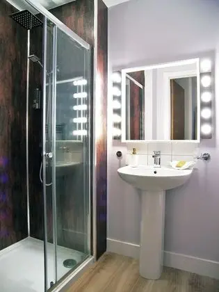 Superior Stüdyo, Özel Banyo (Flat 2)