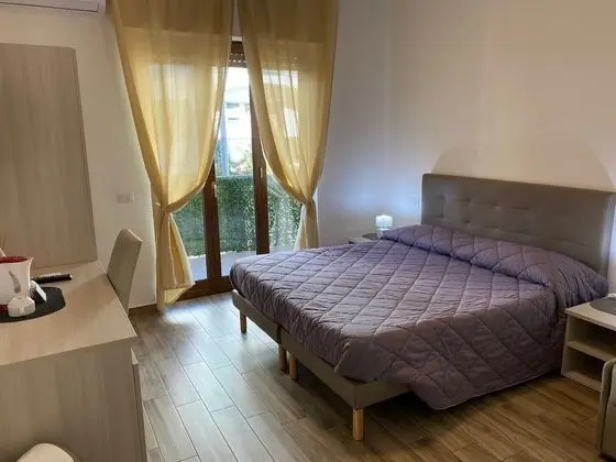 Standard Tek Büyük veya İki Ayrı Yataklı Oda, Balkon