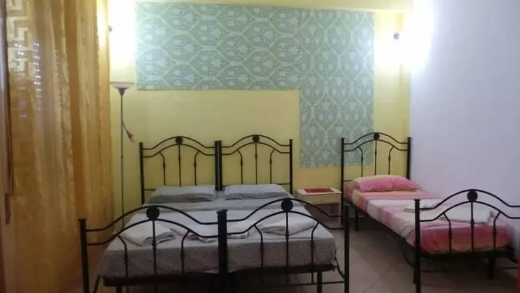 Standard Üç Kişilik Oda
