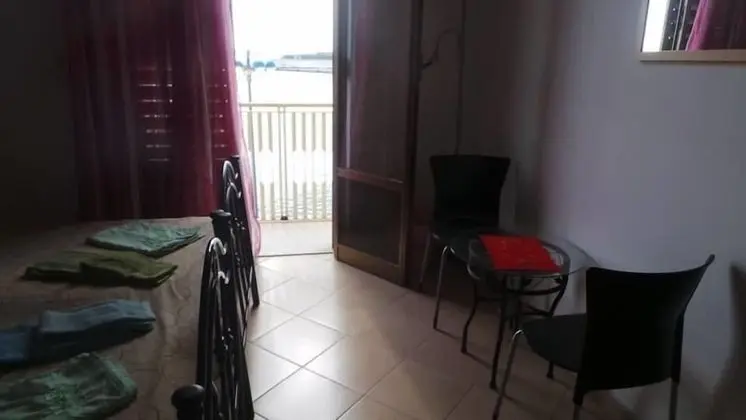 Superior Üç Kişilik Oda, Ortak Banyo, Deniz Manzaralı