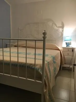 Tek Büyük veya İki Ayrı Yataklı Oda (Lavanda)