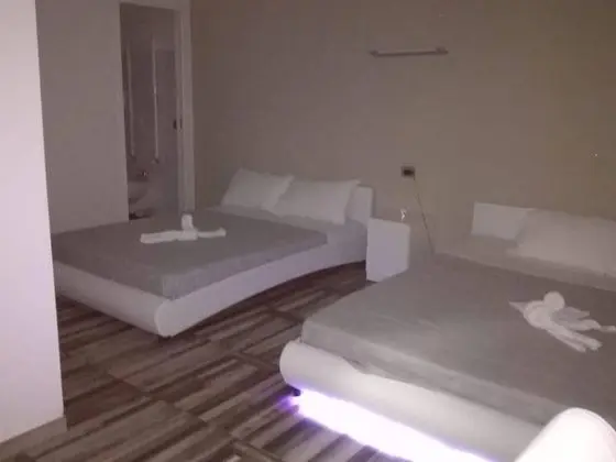Deluxe Dört Kişilik Oda