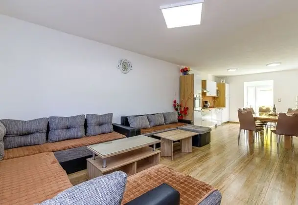 Family Ev, Birden Çok Yatak, Bahçeli (Beba Pool and Sauna House)