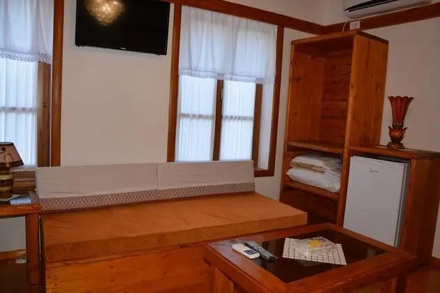 Üç Kişilik Oda, Özel Banyo