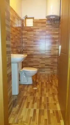 Üç Kişilik Oda, Özel Banyo
