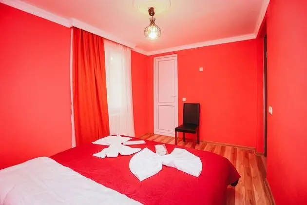 Comfort Tek Büyük Yataklı Oda