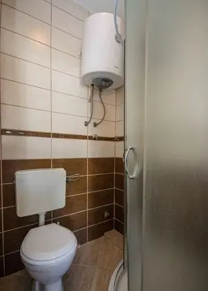 Stüdyo, Zemin Kat
