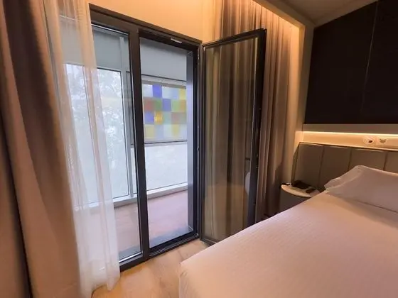 Deluxe Oda, Balkon