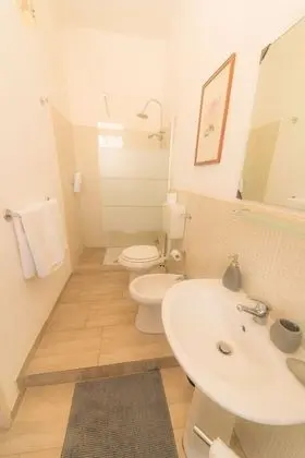 Superior Tek Büyük Yataklı Oda, Balkon, Dağ Manzaralı (A Muntagna)