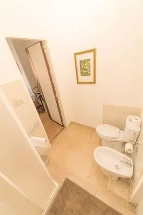 Tek Büyük veya İki Ayrı Yataklı Oda, Özel Banyo (U Liotru)