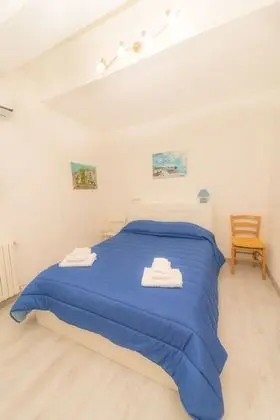 Traditional Tek Büyük Yataklı Oda, Avlu Manzaralı (A Trizza)