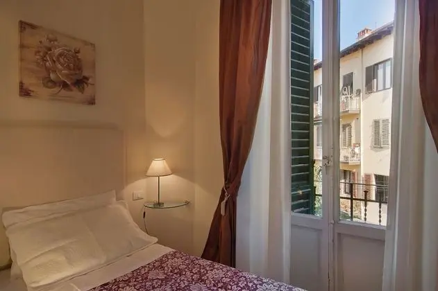 Tek Kişilik Oda, Ortak Banyo