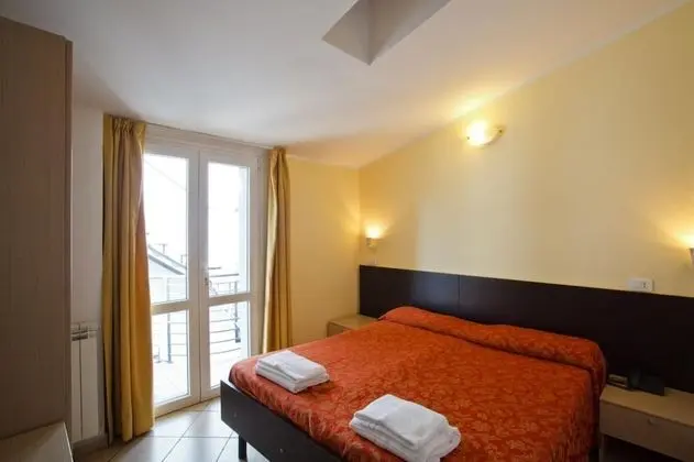 Üç Kişilik Oda, Özel Banyo