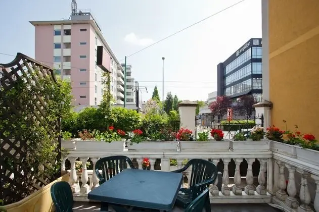 Üç Kişilik Oda, Özel Banyo