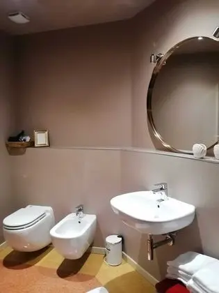 Deluxe Dört Kişilik Oda