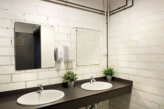 Ortak Ranzalı Oda, Karma Ranzalı Oda (12 - bed room)