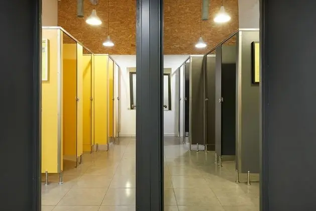 Ortak Ranzalı Oda, Karma Ranzalı Oda (12 - bed room)