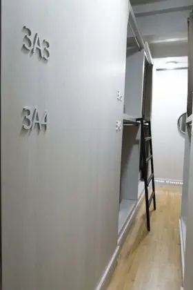 Mixed Dormitory Room