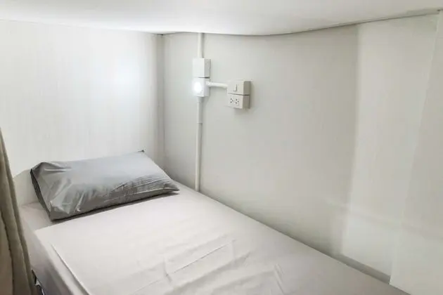 Mixed Dormitory Room