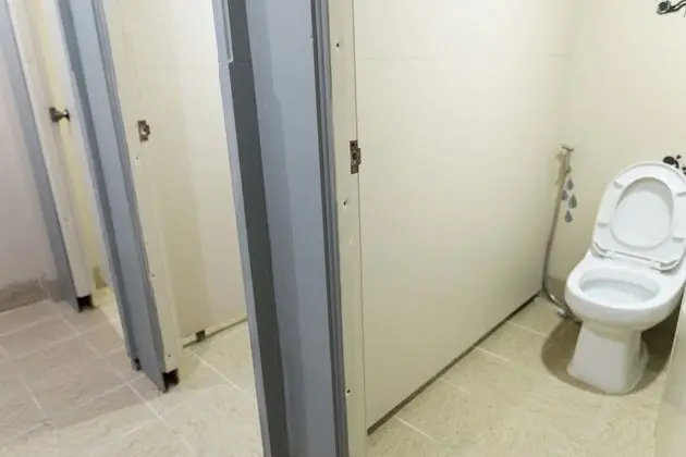 Mixed Dormitory Room