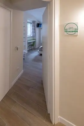 Üç Kişilik Oda (Velocipede)