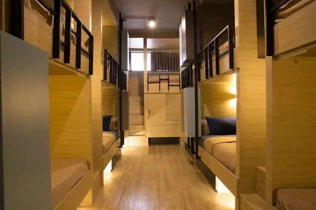 Yatakhanede Yatak With Shared Bathroom