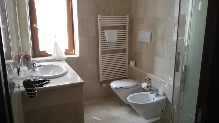 Basic Tek Büyük Yataklı Oda, Özel Banyo