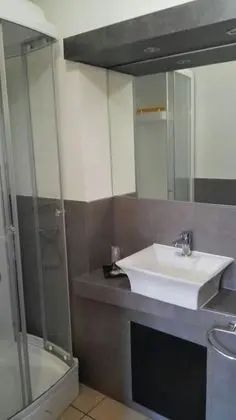 Basic Tek Büyük Yataklı Oda, Özel Banyo