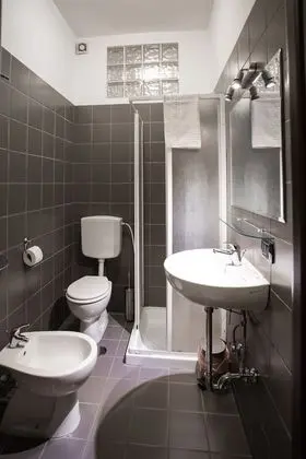 Luxury Tek Büyük Yataklı Oda, Banyolu/Duşlu