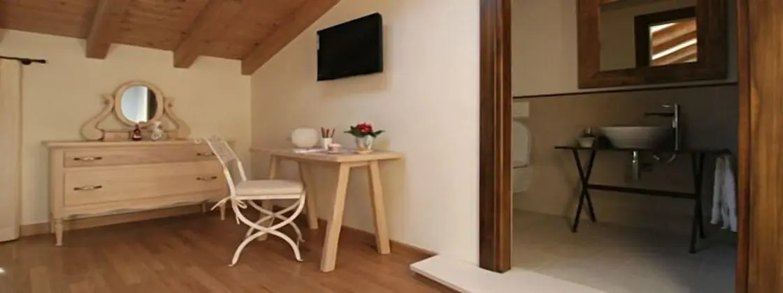 Tek Büyük Yataklı Oda (La Magnona)