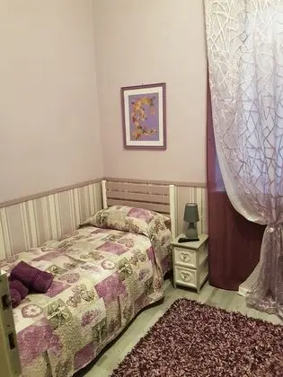 Tek Kişilik Oda, Ortak Banyo