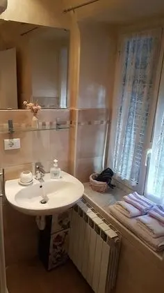 Tek Büyük Yataklı Oda, Banyolu/Duşlu