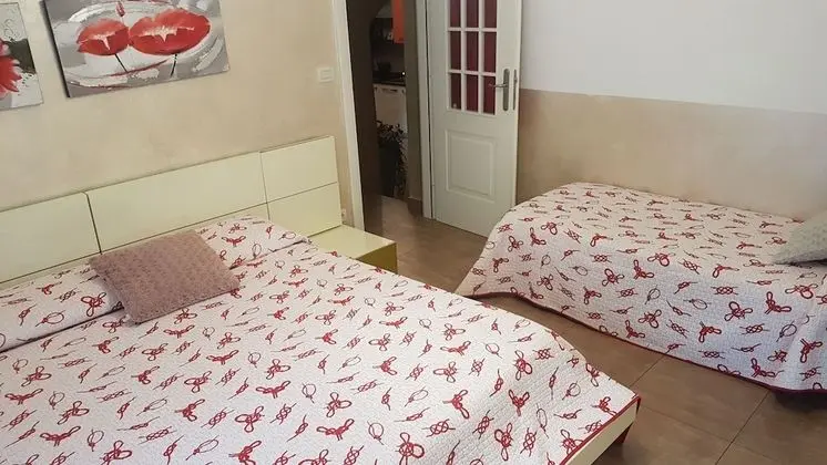 Üç Kişilik Oda, Özel Banyo (External)