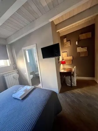 Comfort Tek Büyük veya İki Ayrı Yataklı Oda